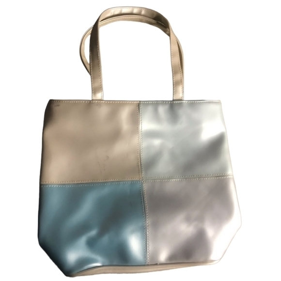 New Avon‎ Mid size Purse - Picture 3 of 4